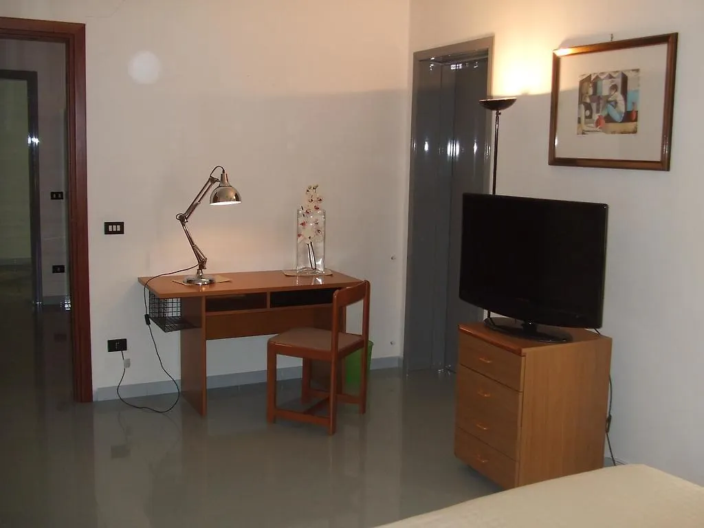 Appartamento Elegantissimo Sul Corso Principale Mazara del Vallo Italy